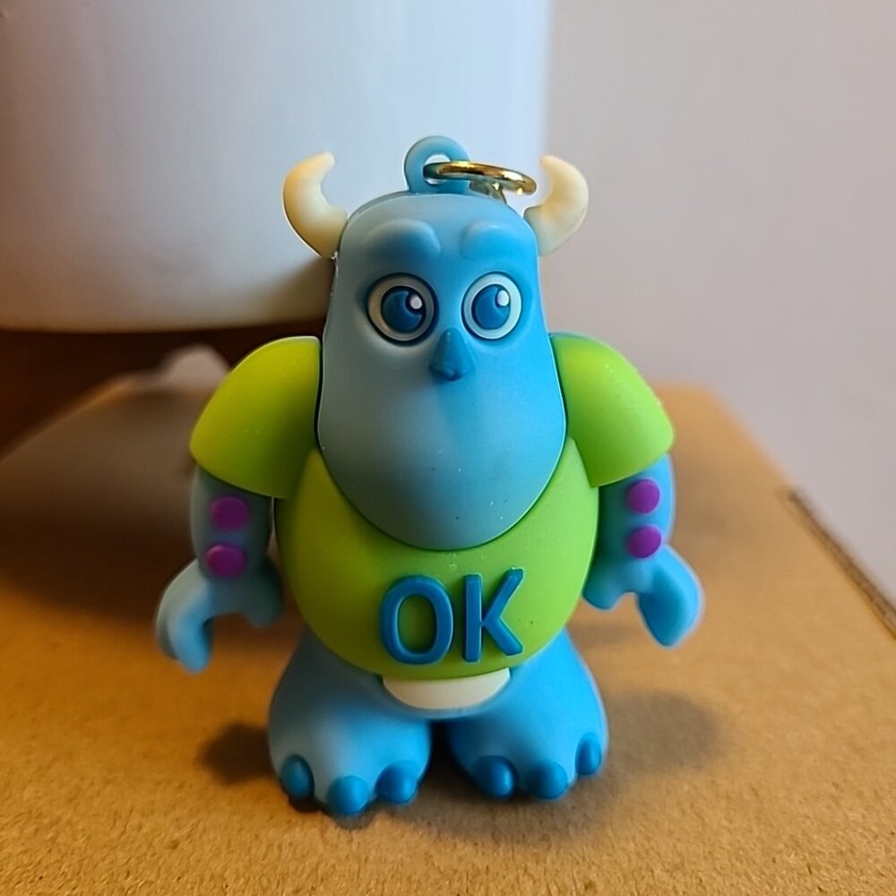 Unbranded Cartoon Character Keychain Unisex Multi-Color NWOT Collectible Auto